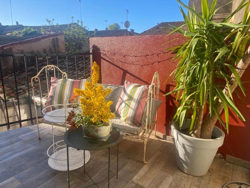 Maison Plein Sud Sur Les Toits Au 2 Terrasses Montagnac  Kültér fotó
